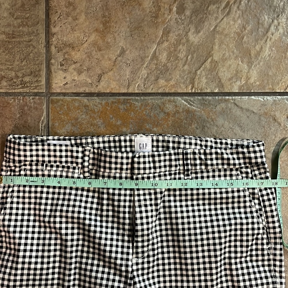 GAP Slim City Black & White Check/Gigham Print Crop Pant - Picture 3 of 11
